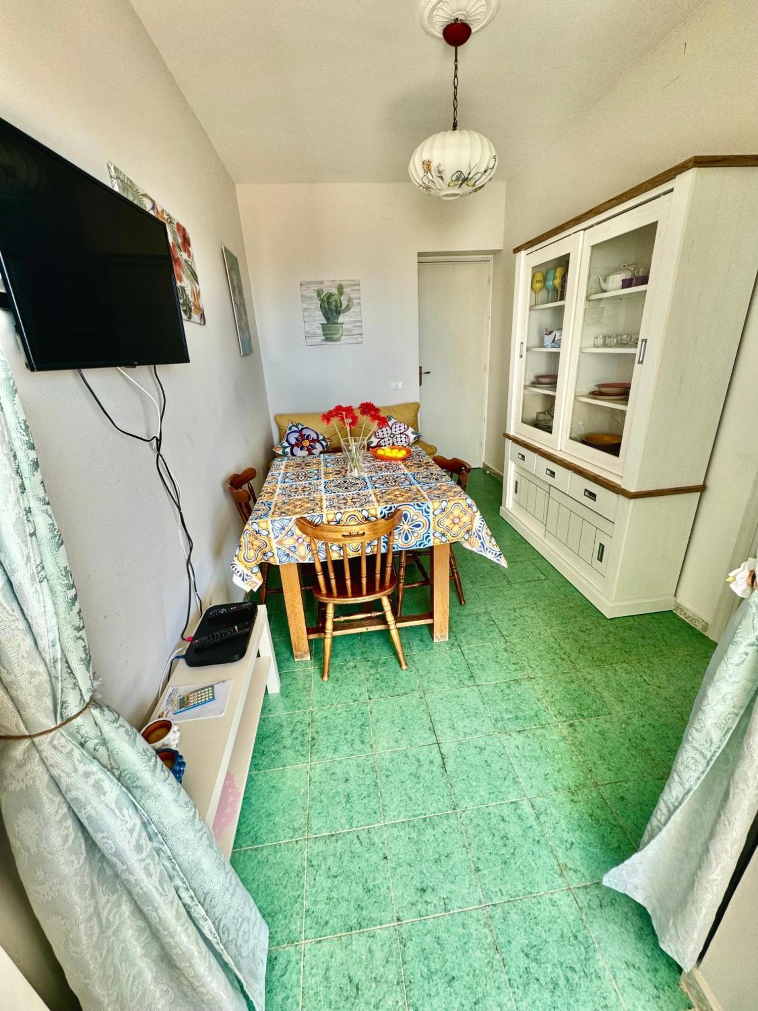 Villa Maresa Home ريالمونتي الغرفة الصورة