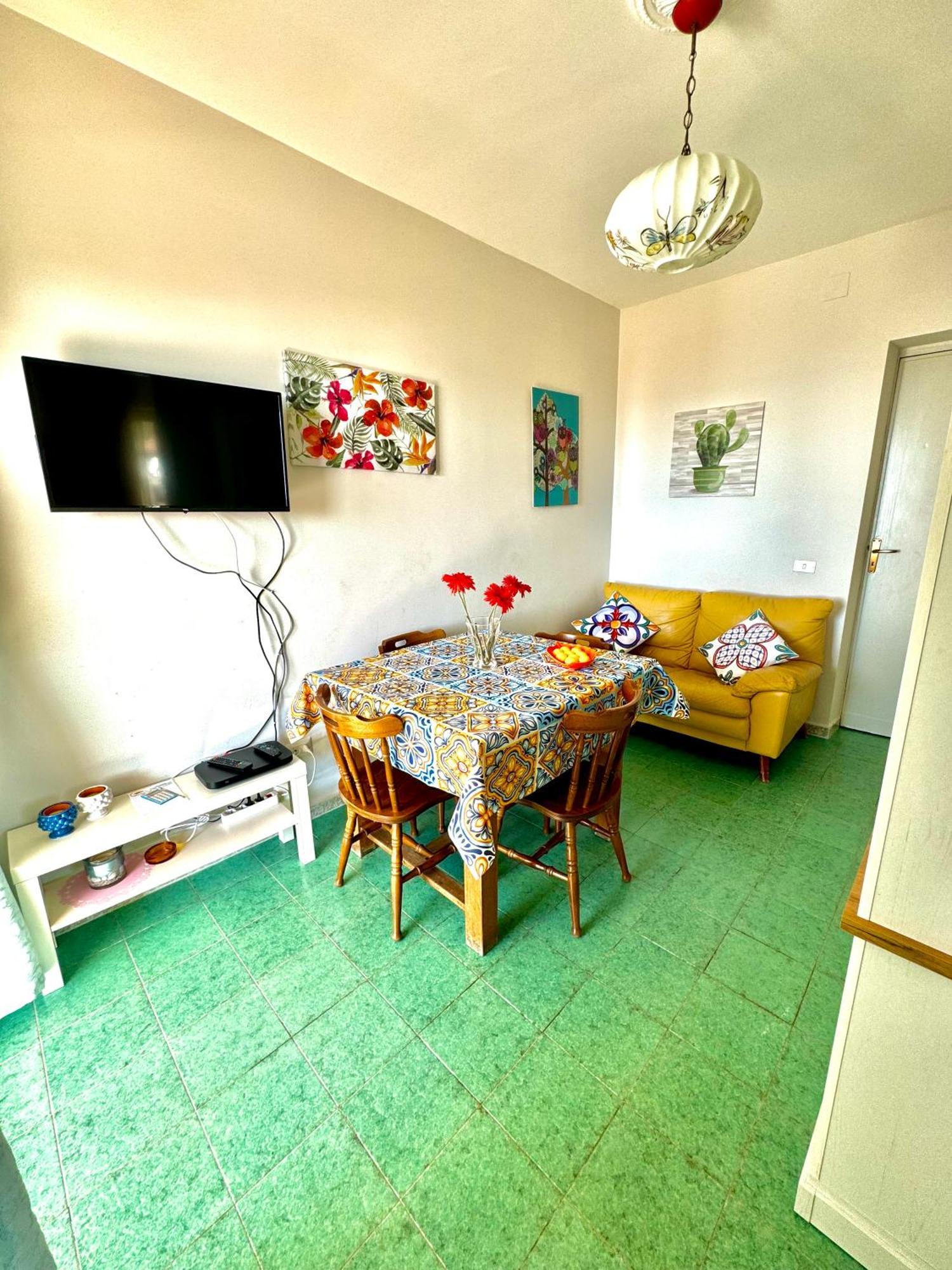 Villa Maresa Home ريالمونتي الغرفة الصورة